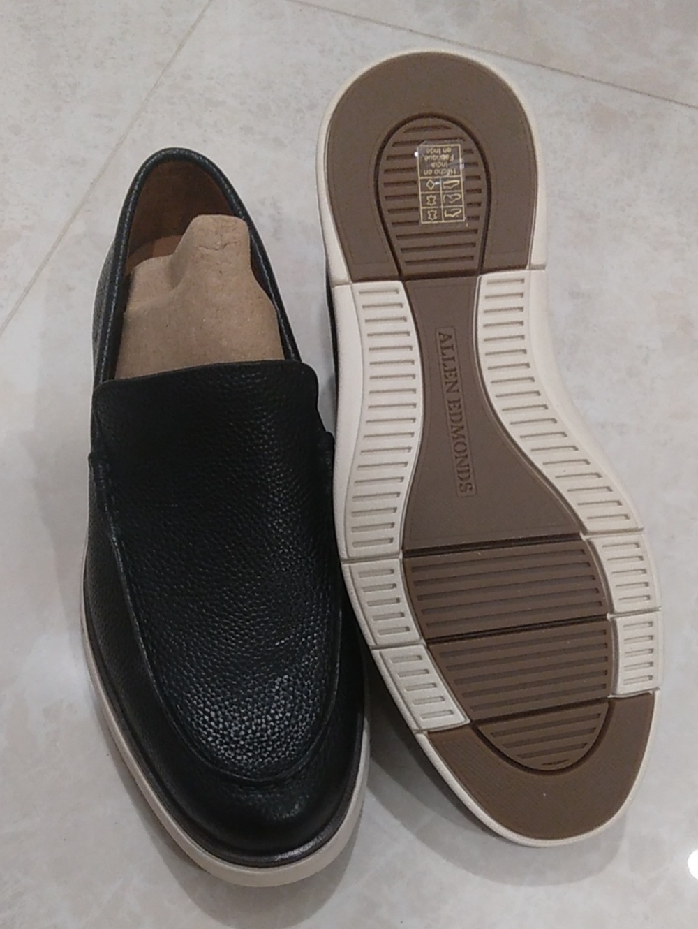 Men's Black Pebbled Leather Slip-On Loafers Size 7